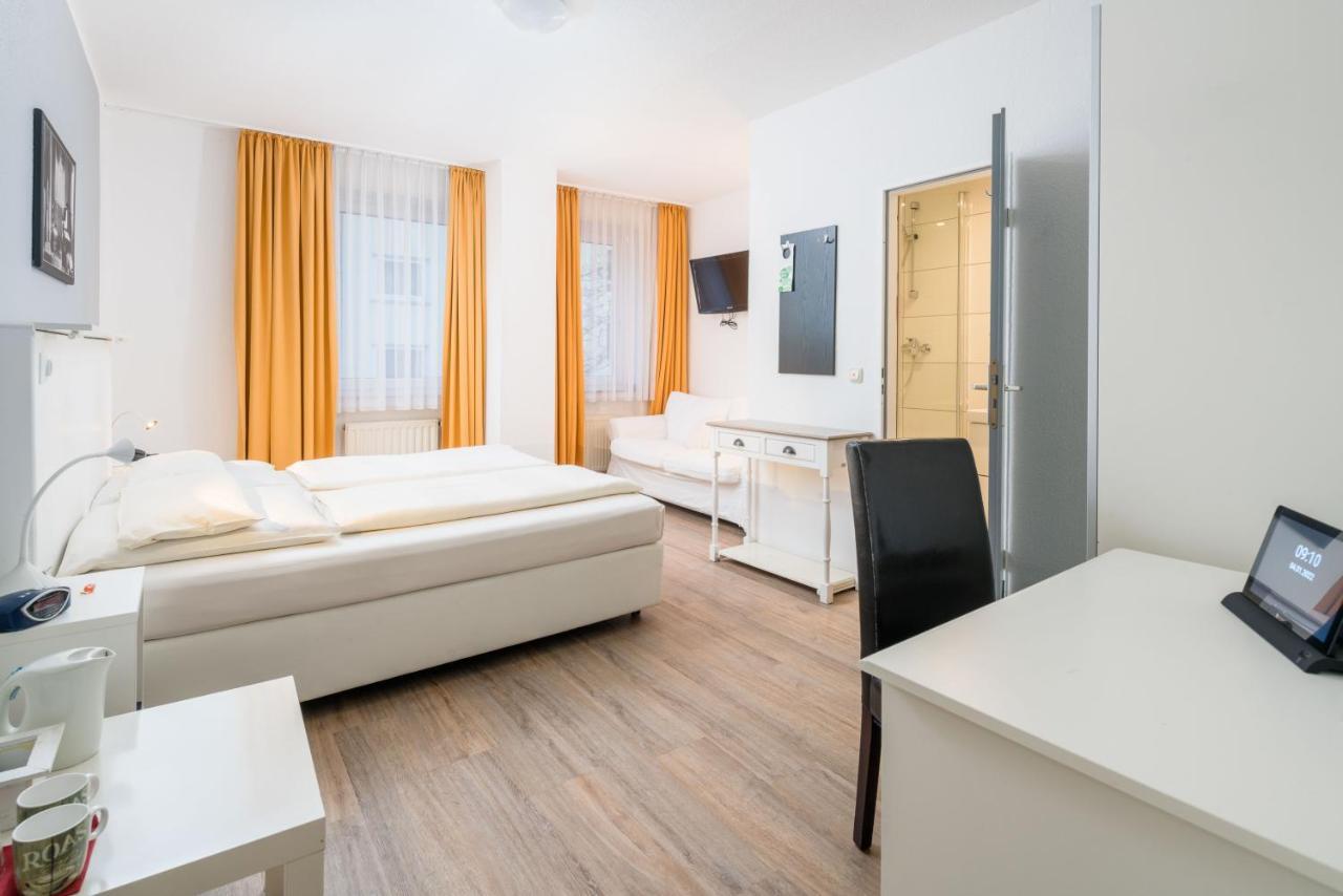 Stadt-Gut-Hotel Rheinischer Hof Essen Luaran gambar